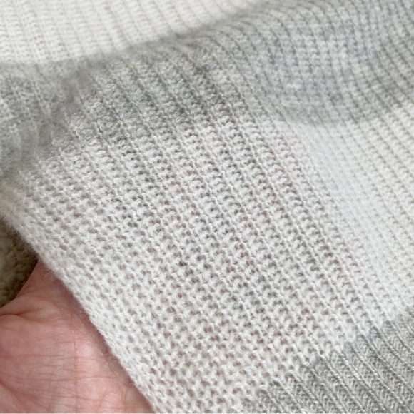 LINE Knitwear 100% Cashmere Striped V-neck Sweater With Split Hem - Picture 8 of 14